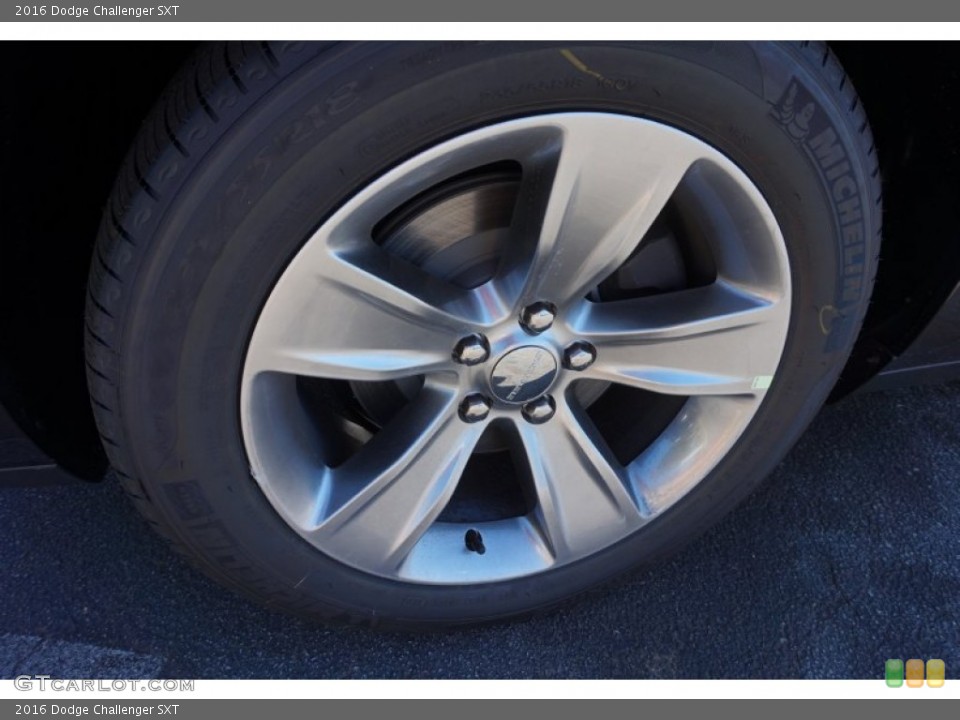 2016 Dodge Challenger SXT Wheel and Tire Photo #107993108