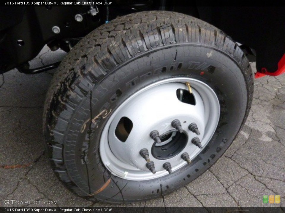 2016 Ford F350 Super Duty XL Regular Cab Chassis 4x4 DRW Wheel and Tire Photo #108122790