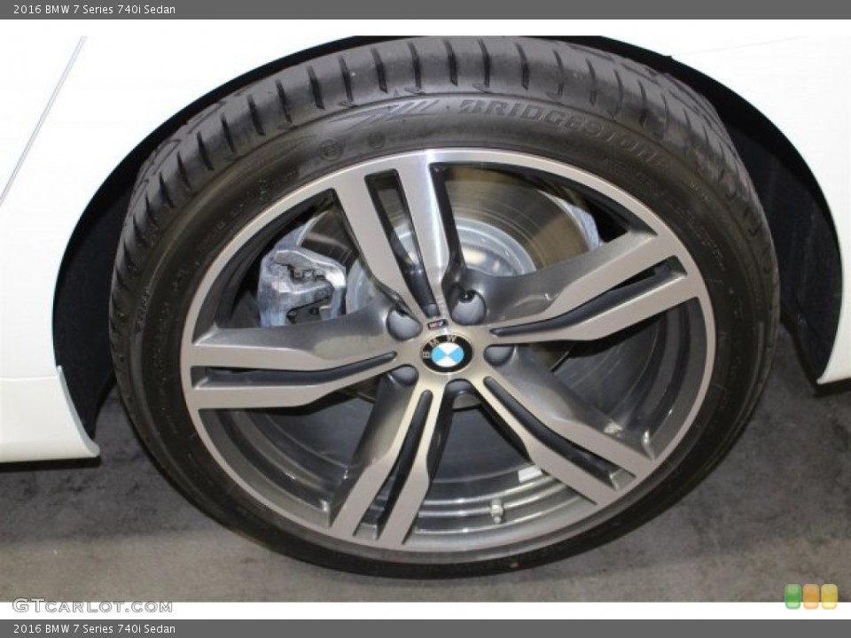 2016 BMW 7 Series 740i Sedan Wheel and Tire Photo #108157060