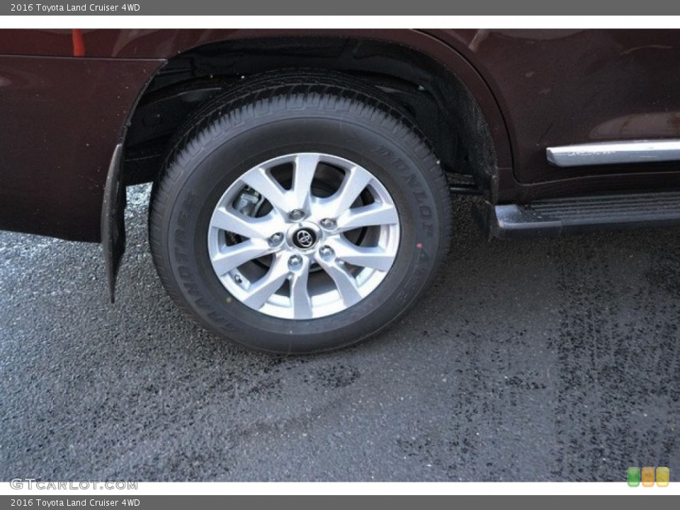 2016 Toyota Land Cruiser 4WD Wheel and Tire Photo #108678427