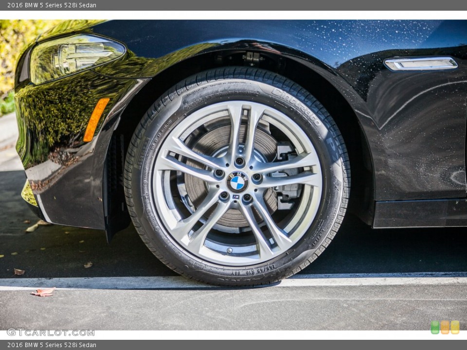 2016 BMW 5 Series 528i Sedan Wheel and Tire Photo #108772348