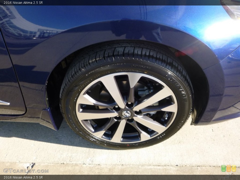 2016 Nissan Altima Wheels and Tires