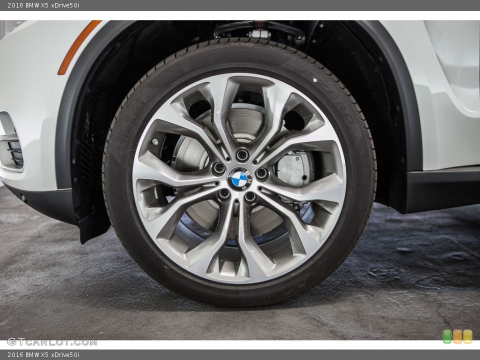 2016 BMW X5 xDrive50i Wheel and Tire Photo #109111675