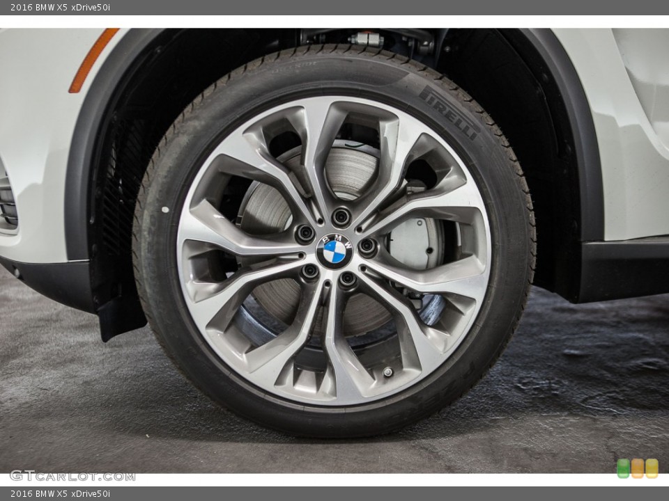 2016 BMW X5 xDrive50i Wheel and Tire Photo #109111828
