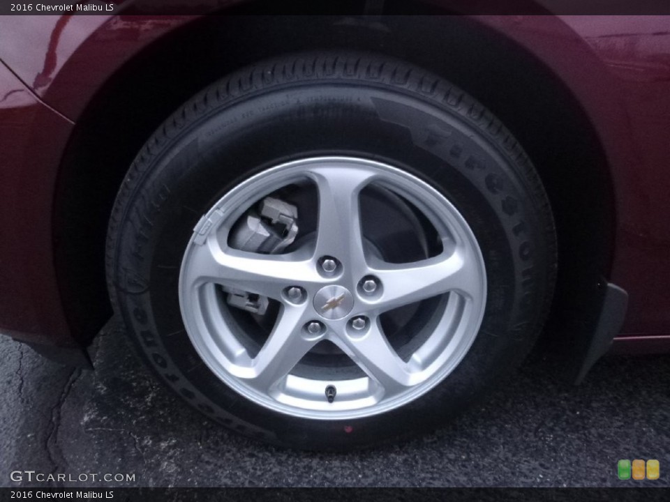 2016 Chevrolet Malibu LS Wheel and Tire Photo #109342607