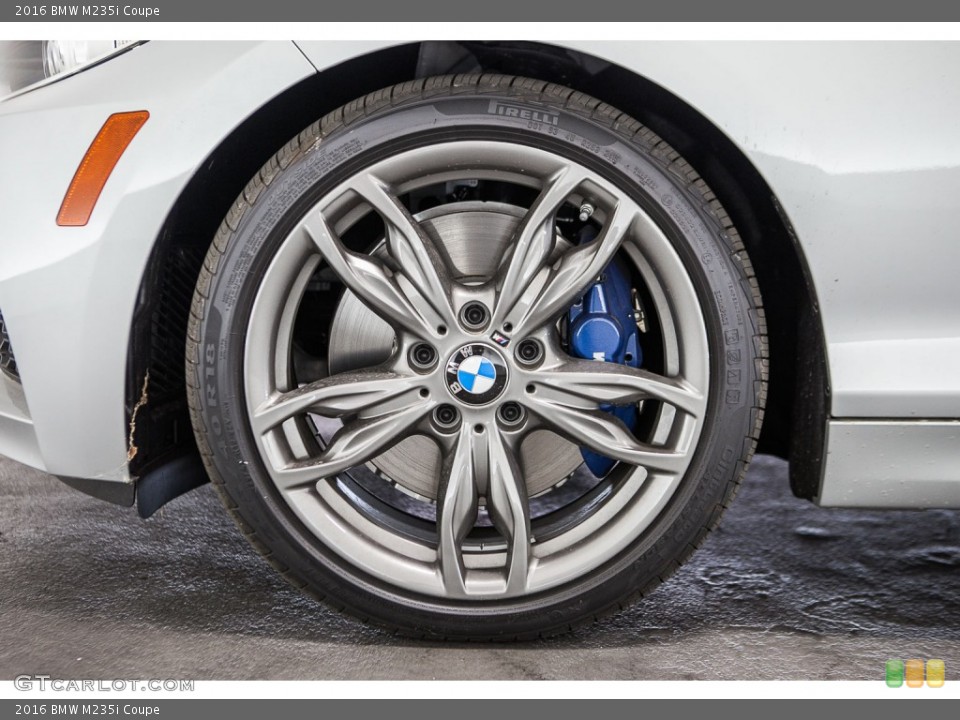 2016 BMW M235i Coupe Wheel and Tire Photo #109363181