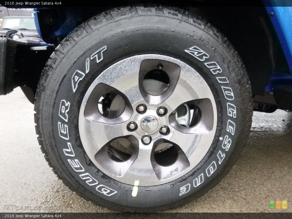 2016 Jeep Wrangler Sahara 4x4 Wheel and Tire Photo #109489025