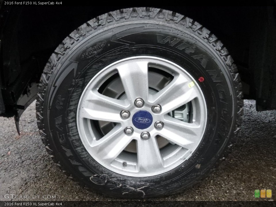 2016 Ford F150 XL SuperCab 4x4 Wheel and Tire Photo #109494146