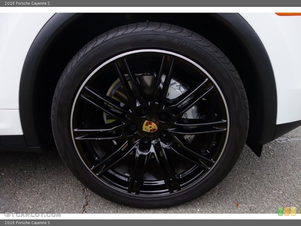 2016 Porsche Cayenne S Wheel and Tire Photo #109574199
