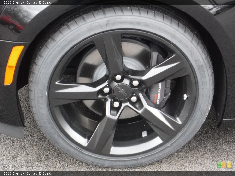 2016 Chevrolet Camaro SS Coupe Wheel and Tire Photo #109705533