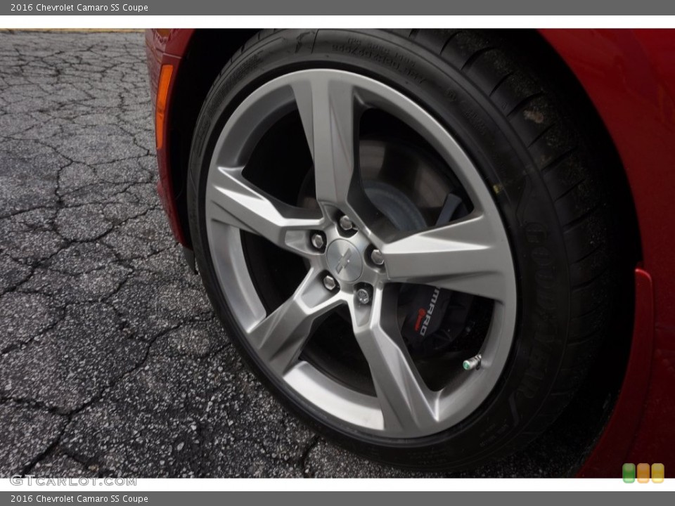 2016 Chevrolet Camaro SS Coupe Wheel and Tire Photo #109742383