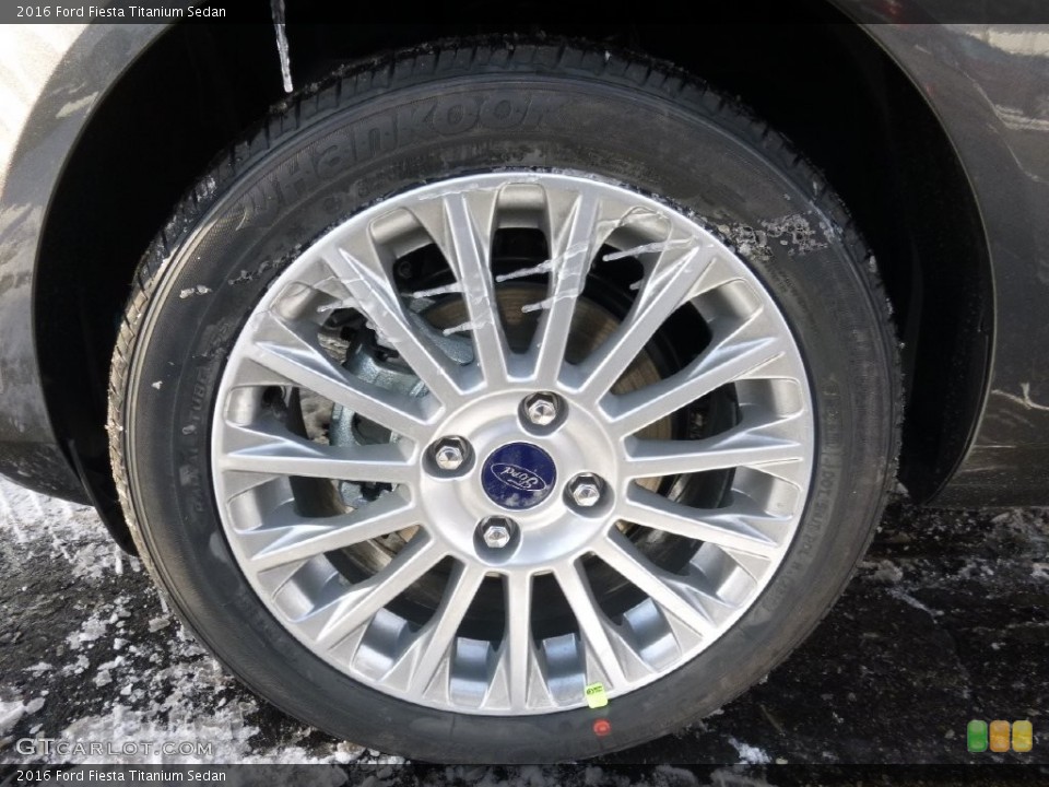 2016 Ford Fiesta Titanium Sedan Wheel and Tire Photo #109799427
