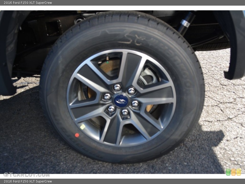 2016 Ford F150 XLT SuperCrew Wheel and Tire Photo #109822962