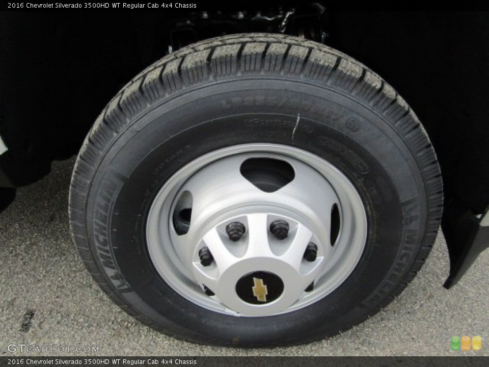 2016 Chevrolet Silverado 3500HD WT Regular Cab 4x4 Chassis Wheel and Tire Photo #110239790