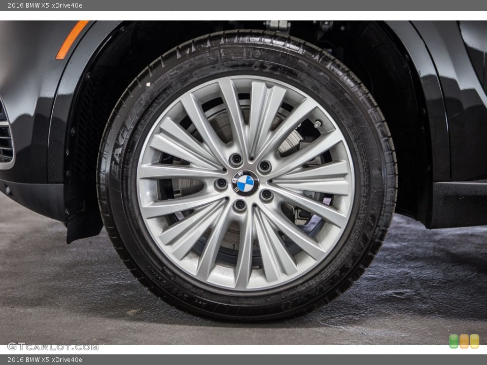 2016 BMW X5 xDrive40e Wheel and Tire Photo #110315408