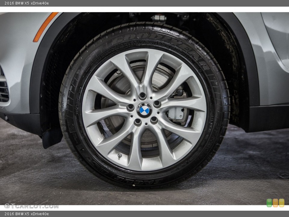 2016 BMW X5 xDrive40e Wheel and Tire Photo #110373572