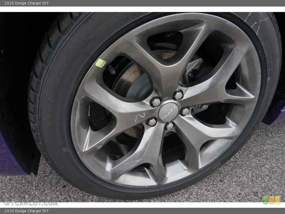 2016 Dodge Charger SXT Wheel and Tire Photo #110676536