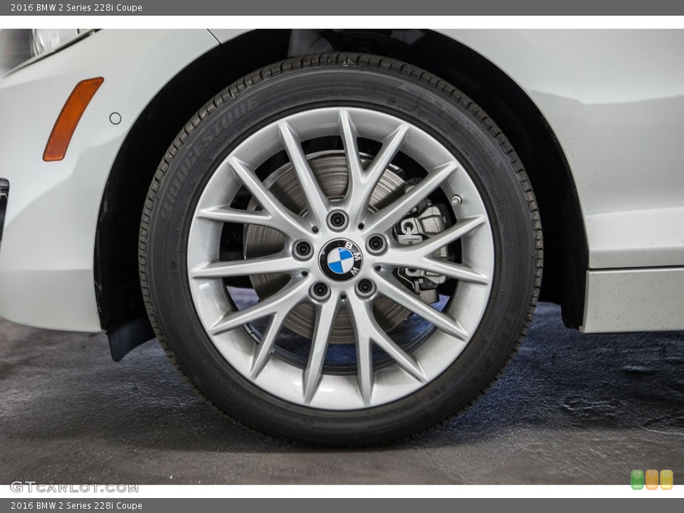 2016 BMW 2 Series 228i Coupe Wheel and Tire Photo #110701462