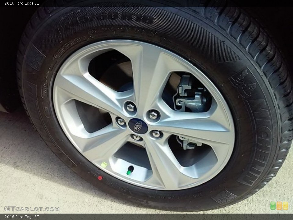 2016 Ford Edge SE Wheel and Tire Photo #110703616
