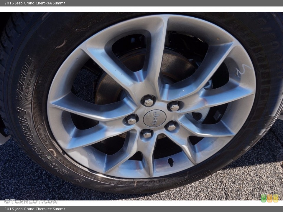 2016 Jeep Grand Cherokee Summit Wheel and Tire Photo #110824440