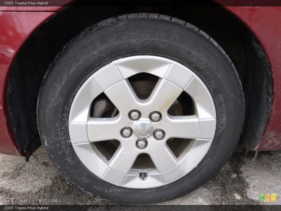 2005 Toyota Prius Wheels and Tires
