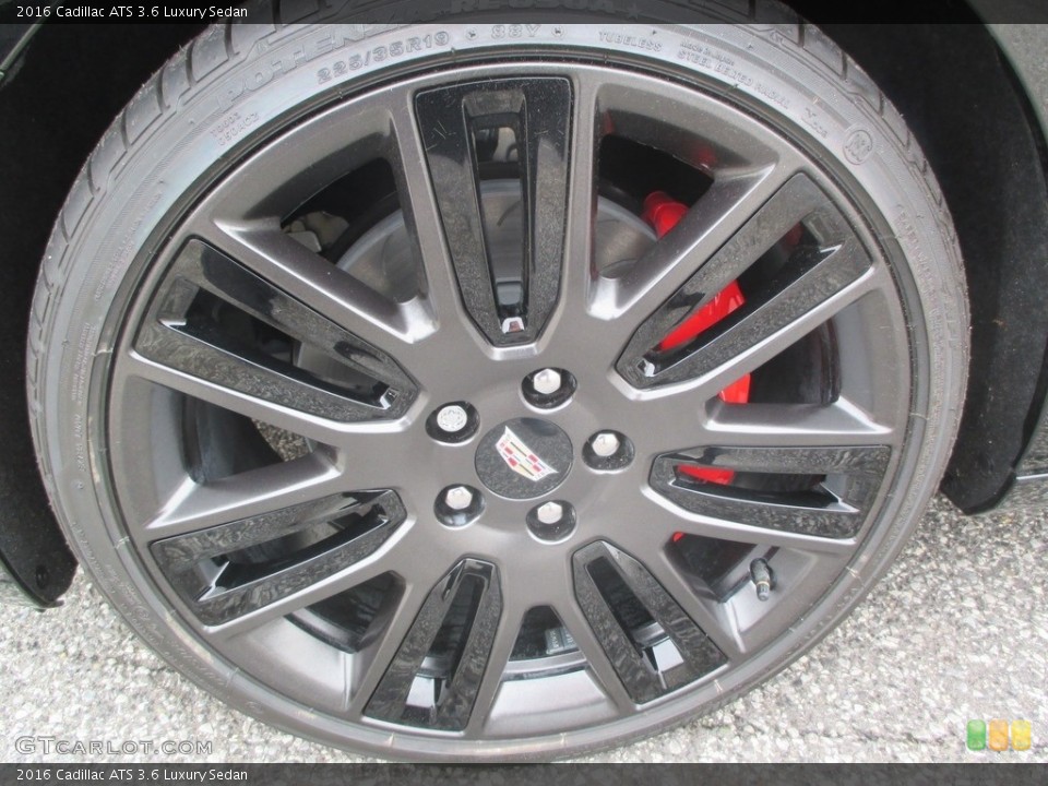 2016 Cadillac ATS 3.6 Luxury Sedan Wheel and Tire Photo #111308645