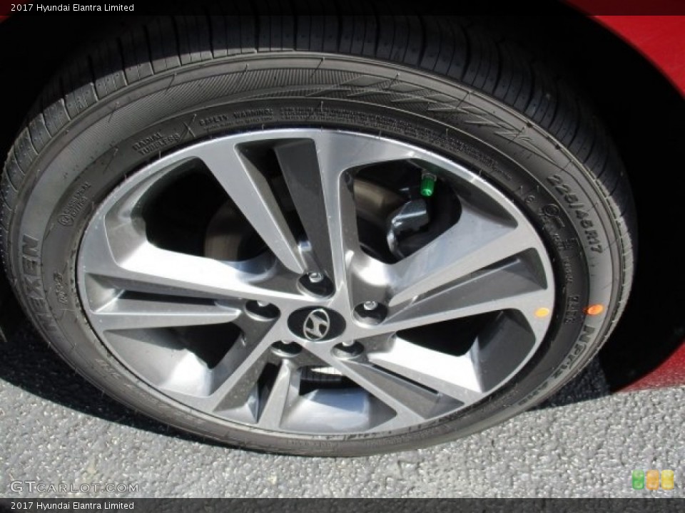 2017 Hyundai Elantra Limited Wheel and Tire Photo #111522764