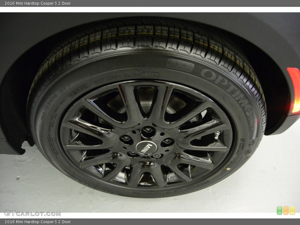 2016 Mini Hardtop Cooper S 2 Door Wheel and Tire Photo #111616305
