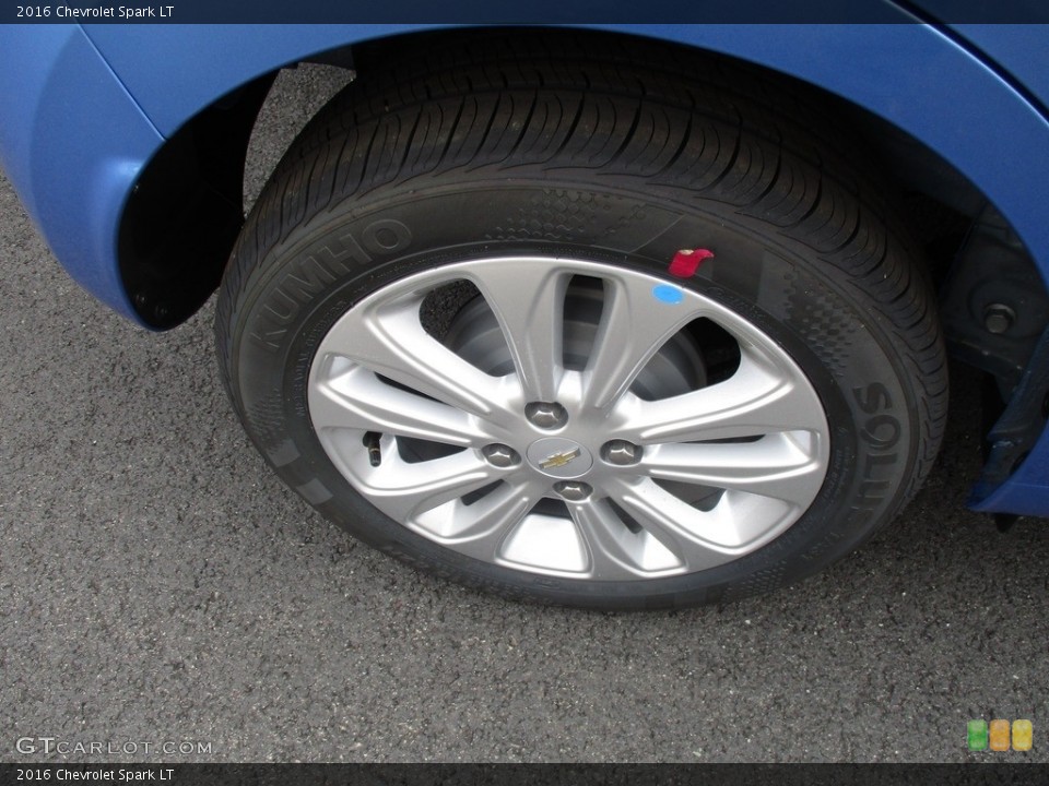 2016 Chevrolet Spark LT Wheel and Tire Photo #111760036