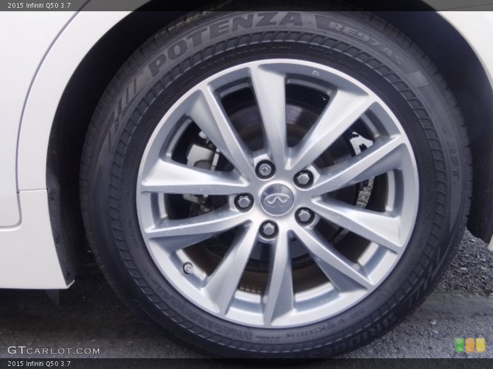 2015 Infiniti Q50 3.7 Wheel and Tire Photo #112059896