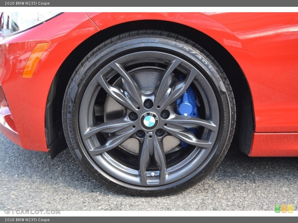 2016 BMW M235i Coupe Wheel and Tire Photo #112064144