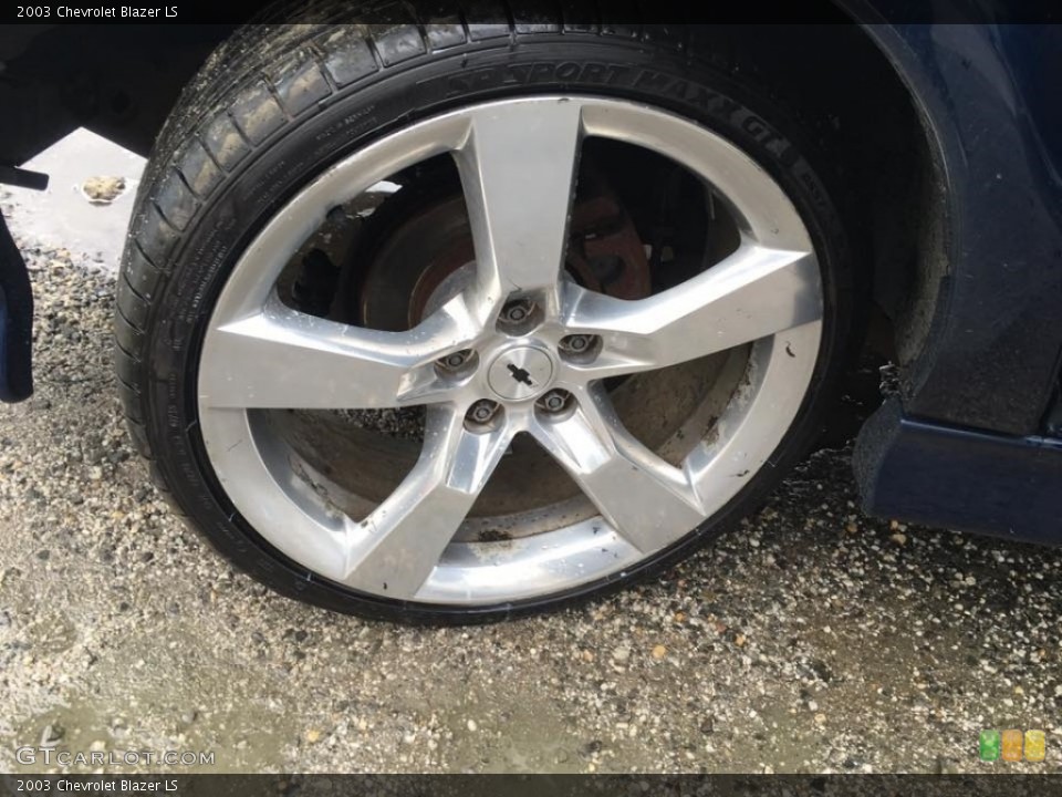 2003 Chevrolet Blazer Wheels and Tires
