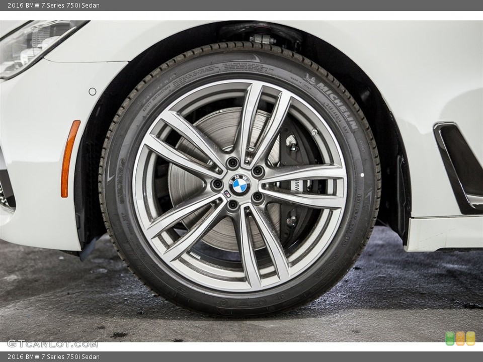 2016 BMW 7 Series 750i Sedan Wheel and Tire Photo #112754405