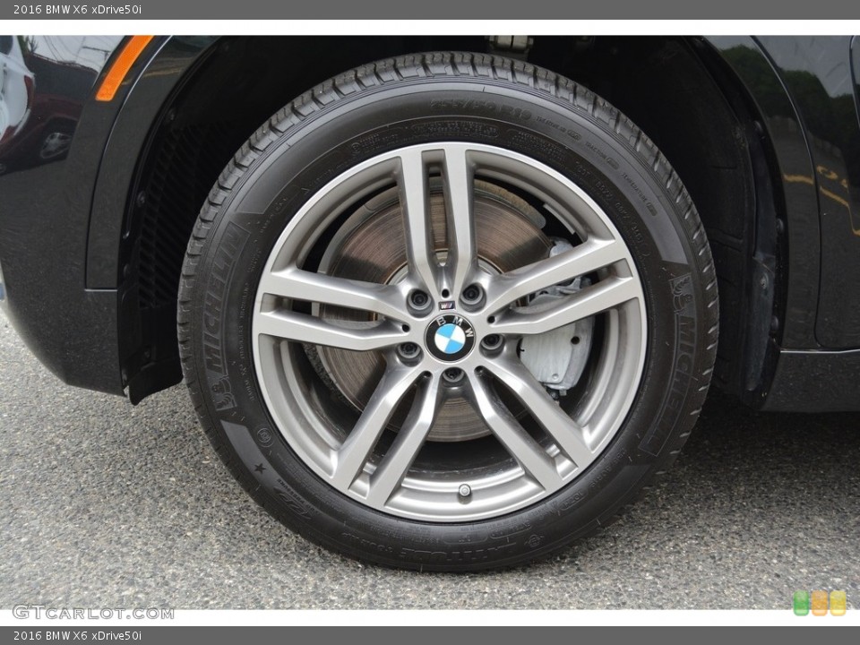 2016 BMW X6 xDrive50i Wheel and Tire Photo #112902073