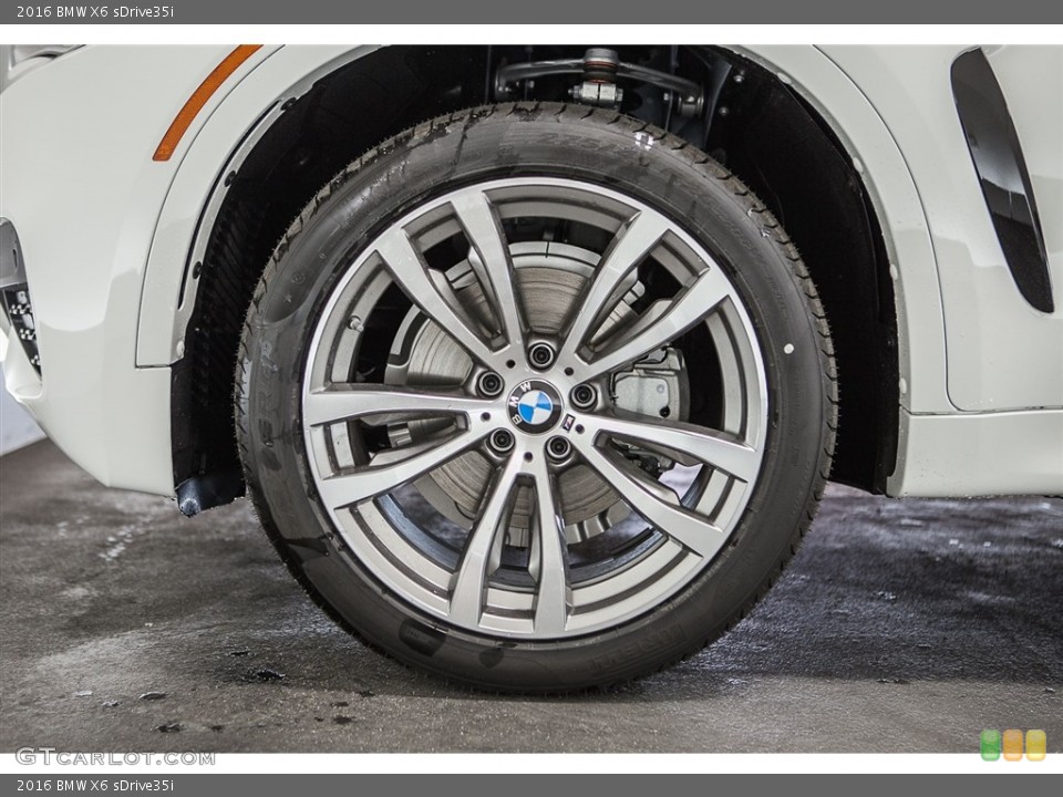 2016 BMW X6 sDrive35i Wheel and Tire Photo #113081156