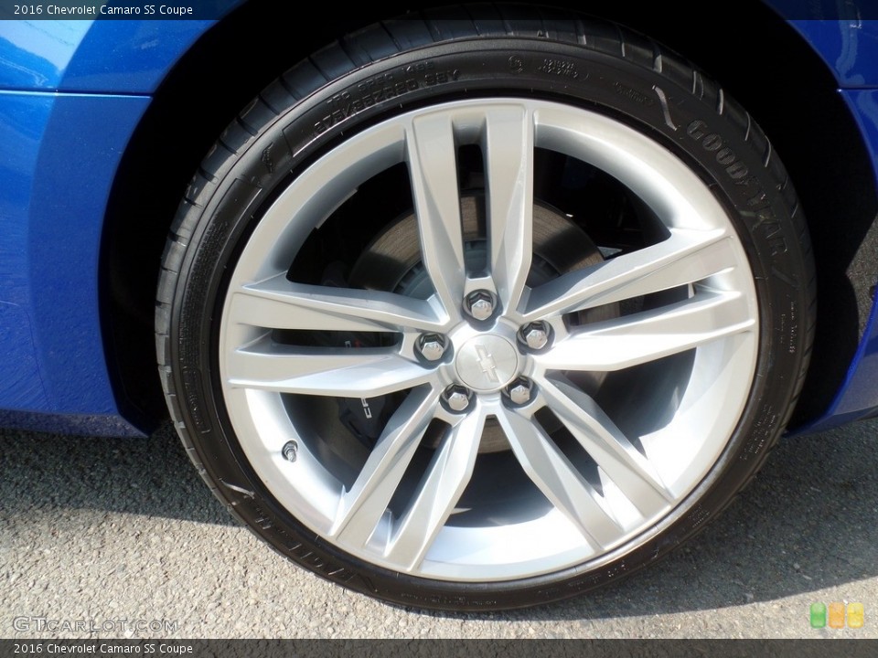 2016 Chevrolet Camaro SS Coupe Wheel and Tire Photo #113246217