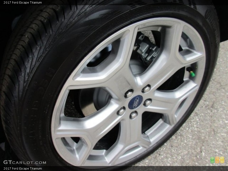 2017 Ford Escape Titanium Wheel and Tire Photo #113339345