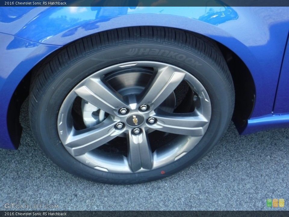2016 Chevrolet Sonic RS Hatchback Wheel and Tire Photo #113442628
