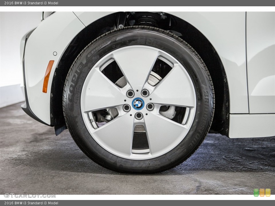 2016 BMW i3  Wheel and Tire Photo #113478984