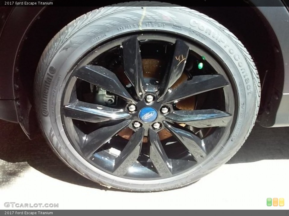 2017 Ford Escape Titanium Wheel and Tire Photo #113577235