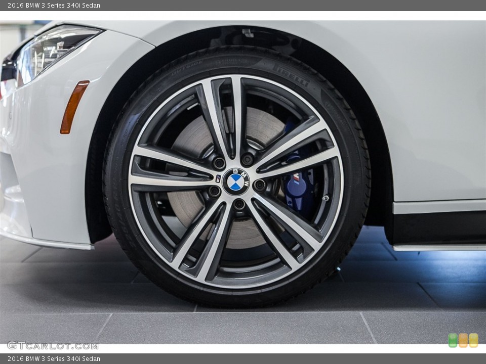 2016 BMW 3 Series 340i Sedan Wheel and Tire Photo #114101195