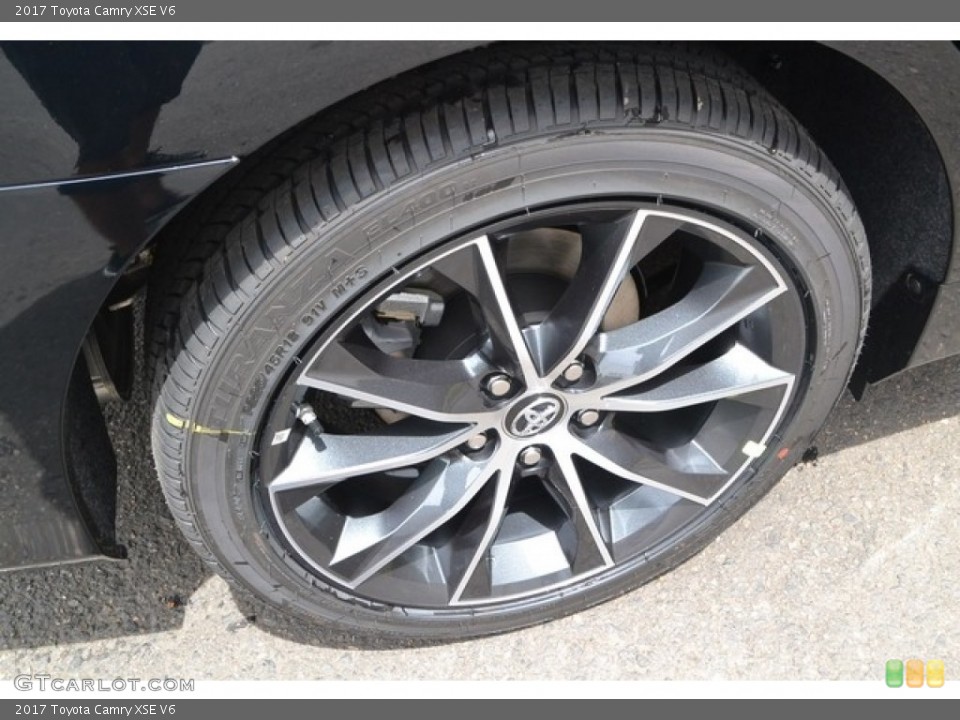 2017 Toyota Camry XSE V6 Wheel and Tire Photo #114515043