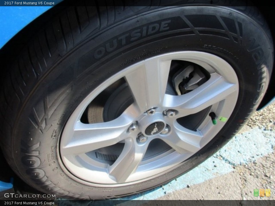 2017 Ford Mustang V6 Coupe Wheel and Tire Photo #114537882