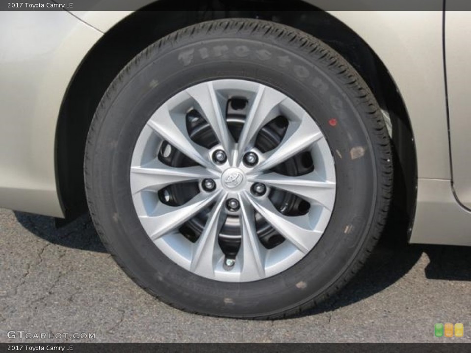 2017 Toyota Camry LE Wheel and Tire Photo #114806926
