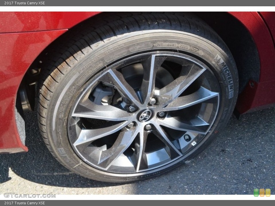 2017 Toyota Camry XSE Wheel and Tire Photo #114819812