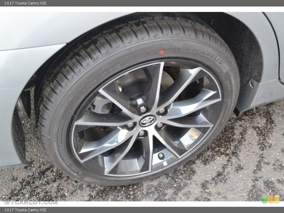 2017 Toyota Camry XSE Wheel and Tire Photo #114870557