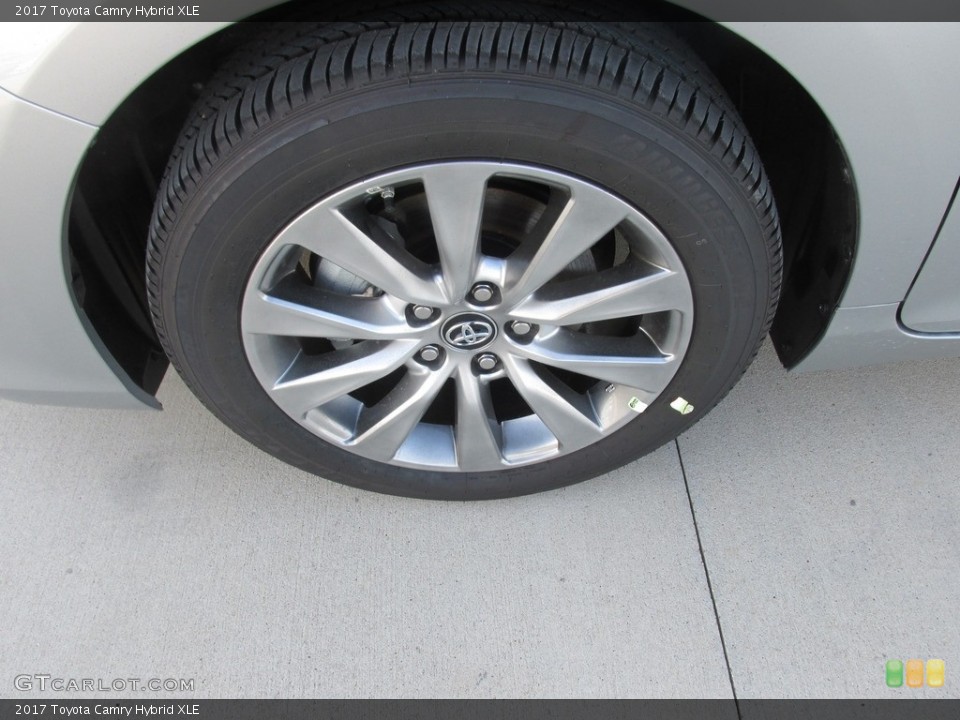 2017 Toyota Camry Hybrid XLE Wheel and Tire Photo #115282435