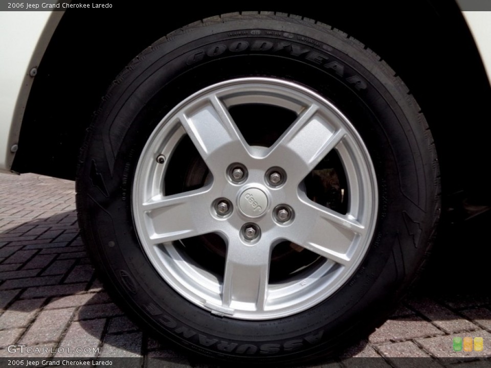 2006 Jeep Grand Cherokee Laredo Wheel and Tire Photo #115510294