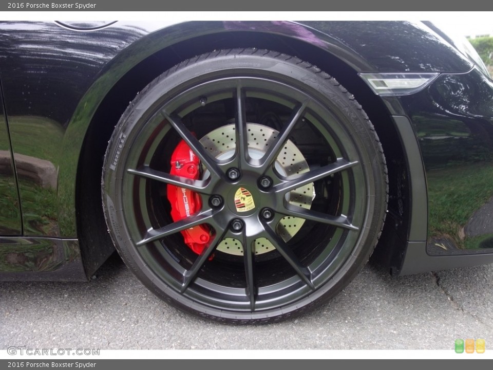 2016 Porsche Boxster Spyder Wheel and Tire Photo #115555670
