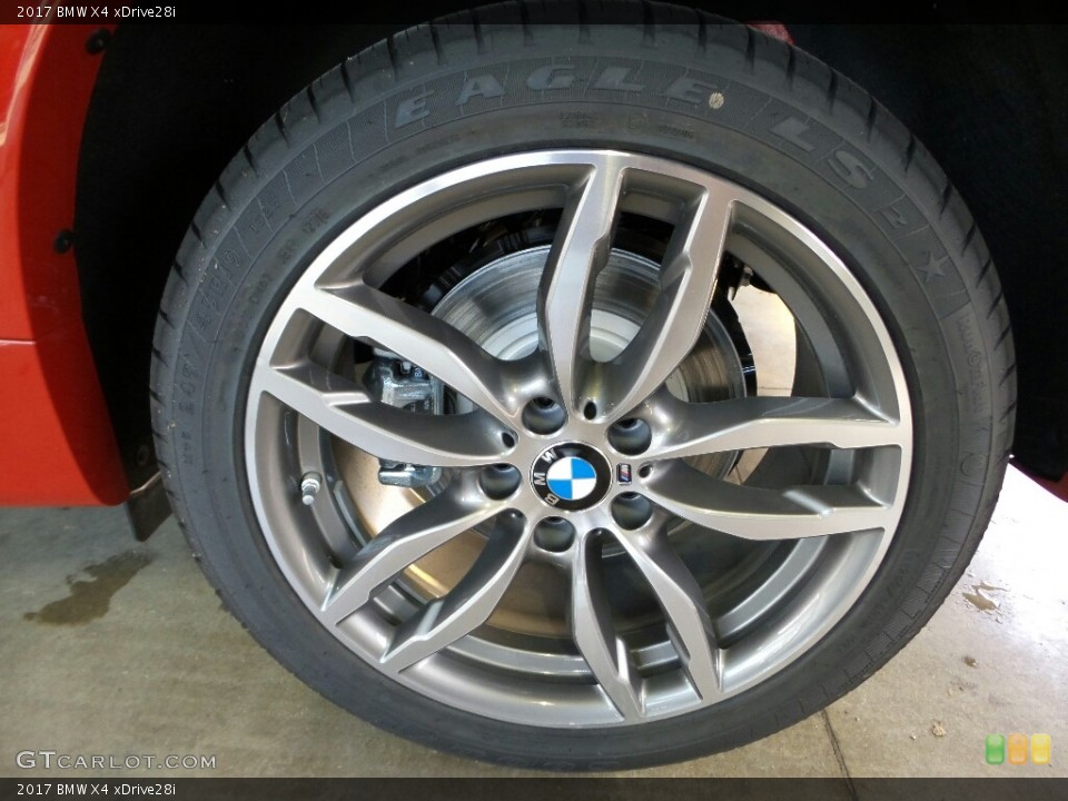 2017 BMW X4 xDrive28i Wheel and Tire Photo #115668303